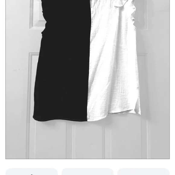Black and White Top - Picture 2 of 3